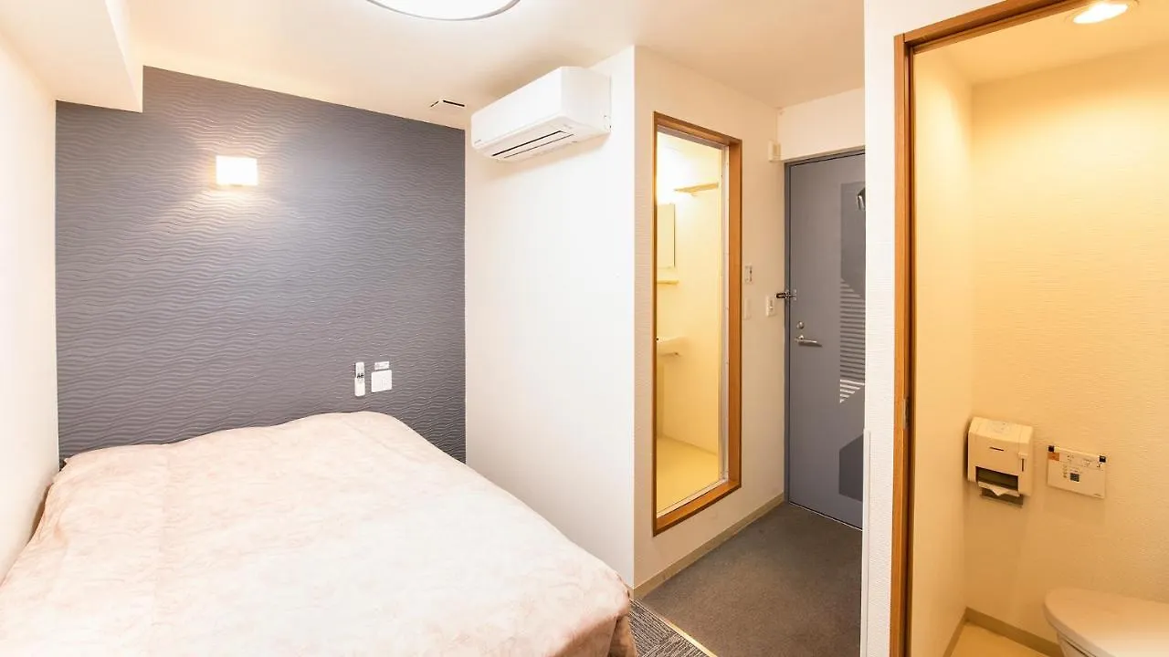 Yokohama Town Hotel