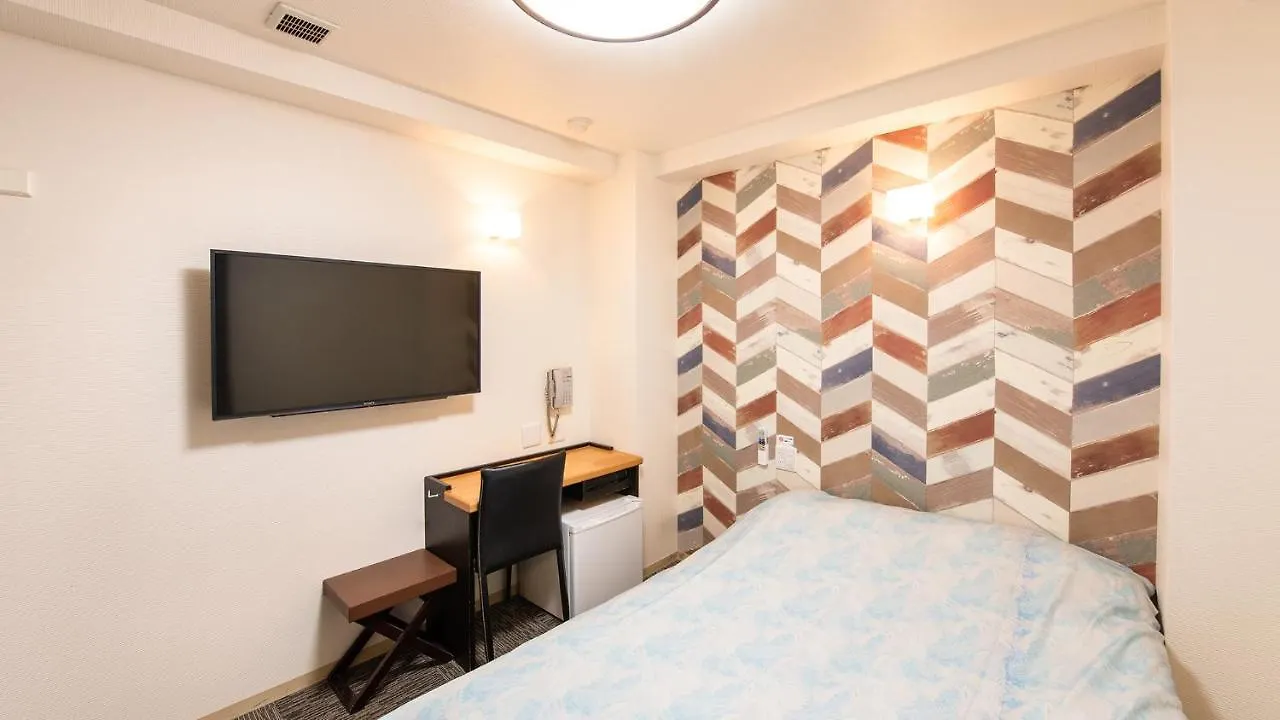 Yokohama Town Hotel 2*, Yokohama (Kanagawa)
